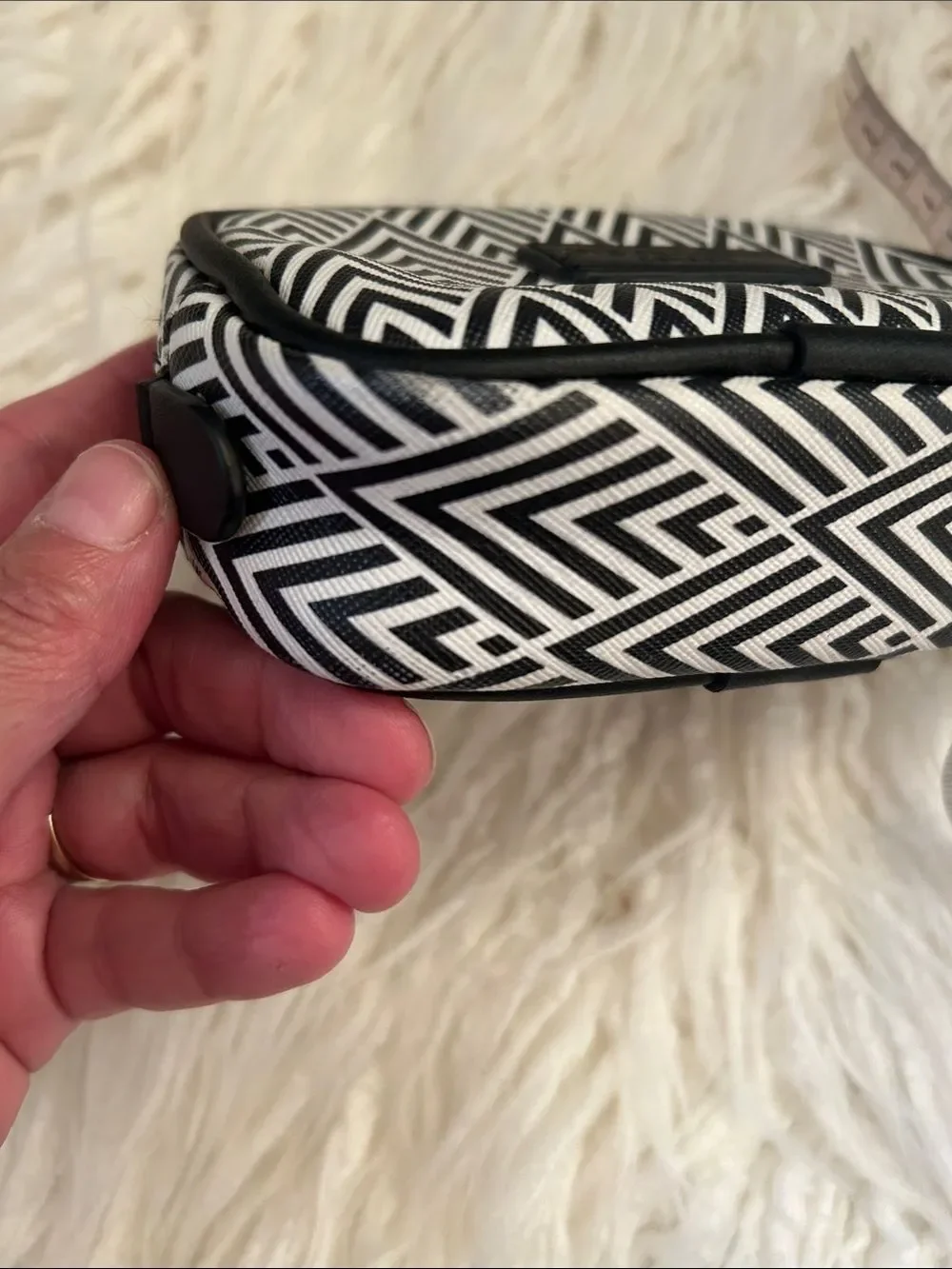 Otis Batterbee London Black and White Geometric Pouch